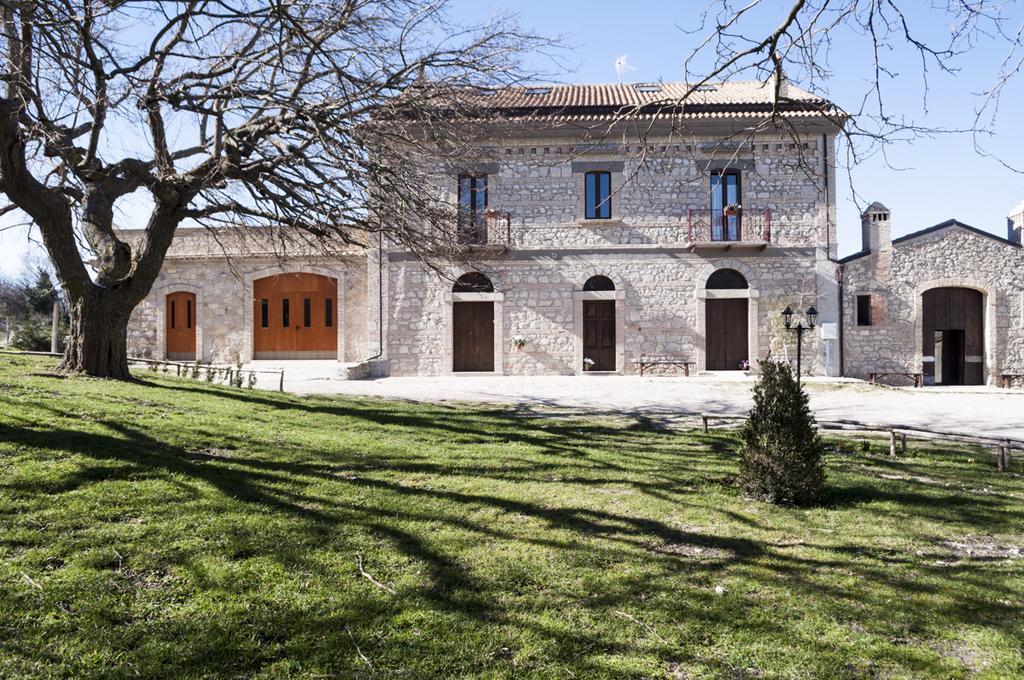 Masseria Salecchia Bovino Exteriér fotografie